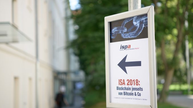 Beim Internet Summit Austria 2018 beleuchten hochrangige Expertinnen und Experten zahlreiche unbekannte Seiten von Blockchain. (c) ISPA/APA-Fotoservice/Hörmandinger