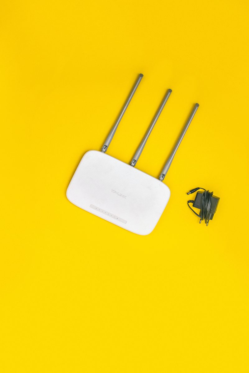 Provider stellen zumeist einen Router zur Verfügung. (c) Pexels / Aditya Singh