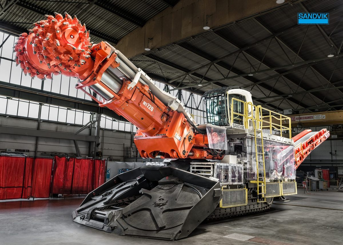 Der Tunneling Roadheader Sandvik MT720 wird in Zeltweg gebaut. (c) Sandvik