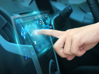 Das vernetzte Auto gibt es schon. Autonome Fahrzeuge könnten schon in zehn Jahren Realität sein. (c) Fotolia