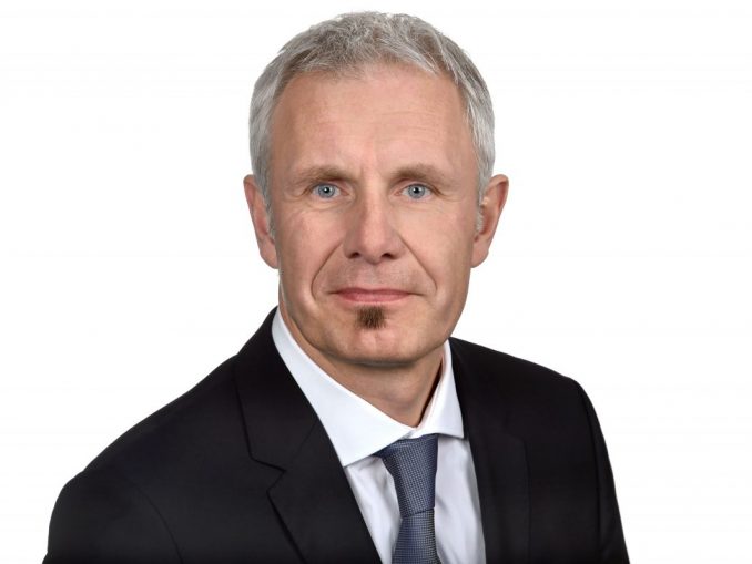 Rainer Peters ist Leiter der Business Solutions Group bei HPE in der DACH-Region. (c) HPE