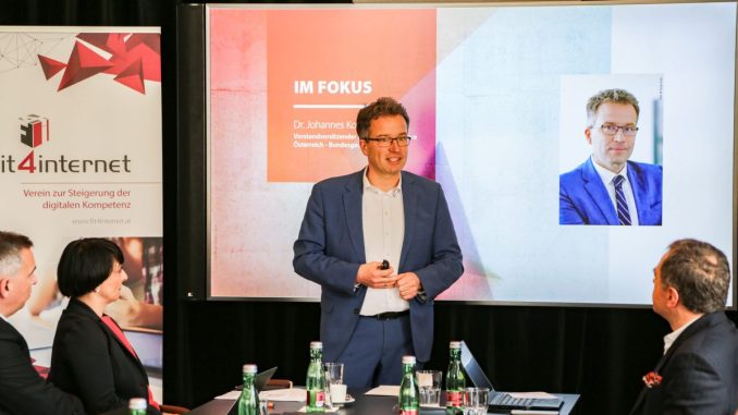 Johannes Kopf, Vorstandsvorsitzender des Arbeitsmarkservice Österreich (c) fit4internet