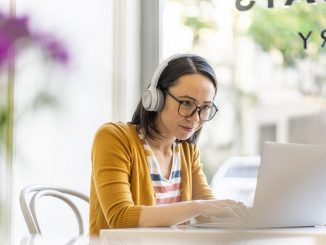 Egal, ob man von zu Hause oder unterwegs arbeitet: ohne eine schnelle Internetanbindung geht heute gar nichts mehr. (c) Cisco