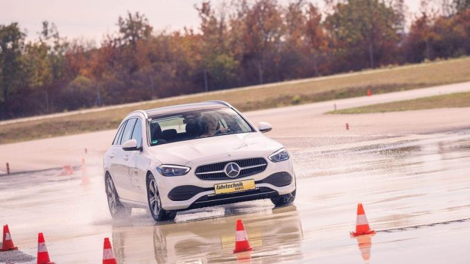 ÖAMTC Fahrtechnik (c) ÖAMTC Fahrtechnik – Christian Houdek