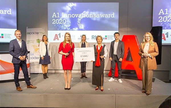 Martin Resel (A1 CCO Enterprise), Emilia Schützenhofer (fit4internet), Elisabeth Weißenböck (acodemy), Maria Jelenko-Benedikt (RMA), Anna Relle Stieger (acodemy), Michael Altrichter (Startup-Beauftragter des BMDW), Bundesministerin für Digitalisierung und Wirtschaftsstandort Margarete Schramböck. (c) A1/APA/Juhasz