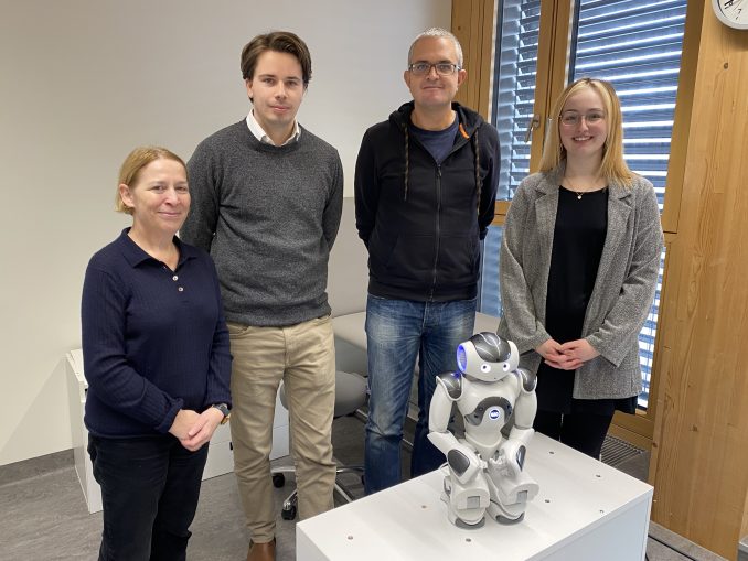 Univ.-Prof. Lynne Baillie, Carl Bettosi (beide NR), Markus Garschall (AIT) und Emilyann Nault (NR) (c) AIT/Christine Wahlmüller-Schiller