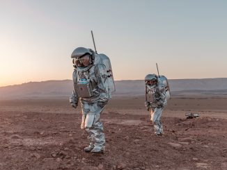 In Israel testet ein speziell trainiertes, sechsköpfiges Analog-Astronautenteam mithilfe von Raumanzugsimulatoren 16 Experimente und Verfahren für die zukünftige astronautische und robotische Erkundung des Roten Planeten. (c) ÖWF / Florian Voggeneder