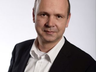 In seiner Funktion als Vice President SAP Consulting bei Arvato Systems hat Frank Brinkmann umfassende internationale Erfahrungen in den Bereichen Handel, Logistik und Finance.