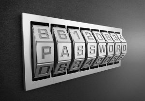 Passwörter sind längst nicht mehr ausreichend um unsere wichtigsten Daten zu schützen. Verschlüsseln Sie Ihre Passwörter mit Hilfe eines Passwort Managers oder nutzen die oft angebotene Zwei-Faktor-Authentifizierung für zusätzlichen Schutz. (c) Pixabay