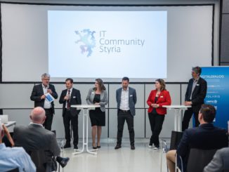 Vertreter der IT Community Styria: Gerhard Greiner, Thomas Dietinger (DCCS), Gerald Hirschmann (Evon), Astrid Dorner (SSI Schäfer), Robert Ginthör (Know Center).