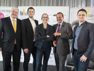 Wolfgang Schinagl (Wirtschaftskammer Steiermark), Clemens Prerovsky (APA - Austria Presse Agentur), Viktoria Pammer-Schindler (TU Graz & Know-Center), Thomas Stern (Braintrust, Moderation) und Mikhail Arshinskiy (Deloitte Österreich).