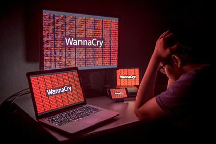 Obwohl die WannaCry-Epidemie bereits eineinhalb Jahre zurückliegt und Windows zwei Monate vor den ersten Attacken einen Patch veröffentlichte, der die Sicherheitslücken des Betriebssystems schließen sollte, infizieren sich Nutzer bis heute weiterhin mit dieser Ransomware. (c) Fotolia/zephyr_p