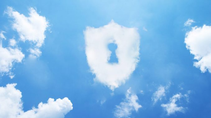 Ein Drittel der Befragten glaubt fälschlicherweise, dass der Cloud-Service-Provider die Hauptverantwortung für den Schutz der Unternehmensdaten innerhalb einer Public-Cloud-Infrastruktur trägt. (c) Fotolia