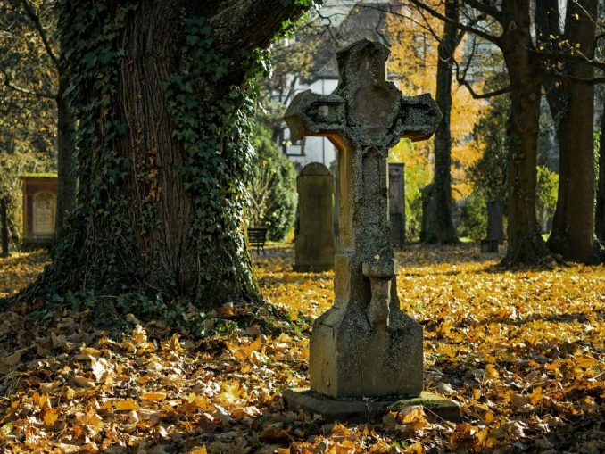 Der Tod ist nicht das Ende, jedenfalls nicht für Daten im Internet.