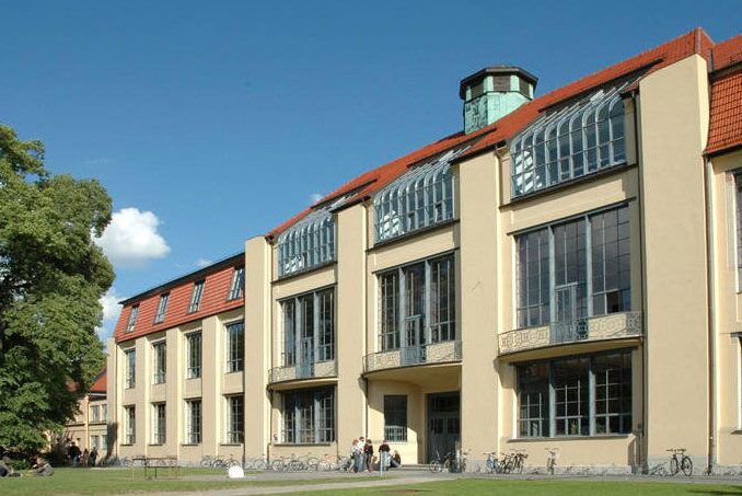 Mehr als 4.000 Studierende besuchen die 40 Studiengänge der Bauhaus-Universität Weimar. (c) Nathalie Mohadjer