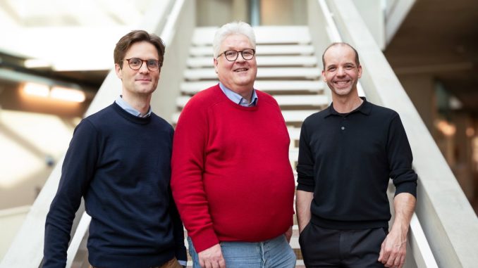 NXAI-Grüner: Felix Neusser, Univ.-Prof. dr. Sepp Hochreiter und Albert Ortig. (C) NXAI GmbH