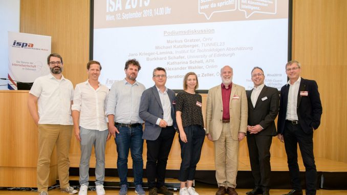 ISPA Internet Summit Austria 2019: v.l.n.r.: Jaro Krieger-Lamina, Michael Katzlberger, Alexander Wahler, Markus Gratzer, Katharina Schell, Burkhard Schafer, Harald Kapper, Franz Zelle.