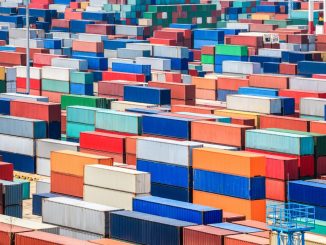 Neben hohen Risiken in Stabilität der Supply Chain belasten jedes vierte Unternehmen Preiserhöhungen. (c) chungking – Fotolia