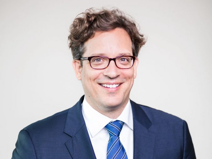 Dr. Marc Lakner, Partner bei Kearney und Projektleiter des „Fabrik des Jahres“-Wettbewerbs. (c) Kearney