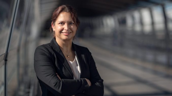 Nadine Riederer, CEO bei Avision. (c) Avision