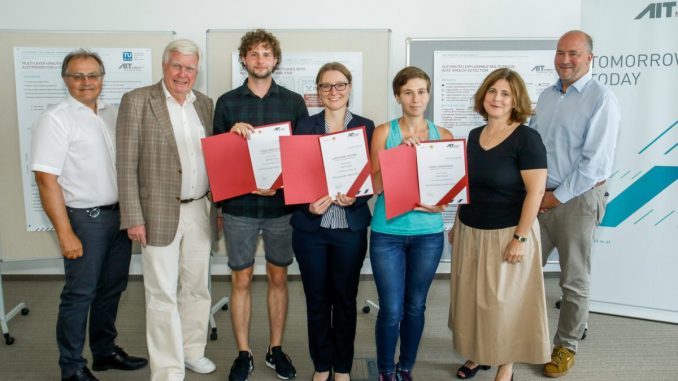 Hans-Peter Blahowsky, Wolfgang Knoll, Lukas Neidhart, Christiane Groher, Daria Liakhovets, Doris Agneter und Michael Moll. (c) AIT – Christian Husar