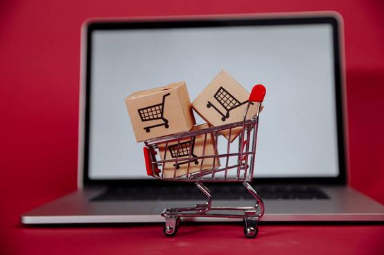 Die Mastercard-Studie zeigt: Online Shopping hat während des Lockdowns stark zugenommen.
