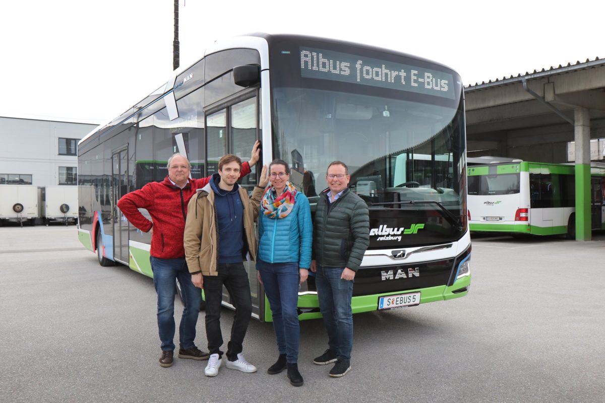 Intelligentes Lademanagement für E-Busflotten: Testbetrieb in Salzburg