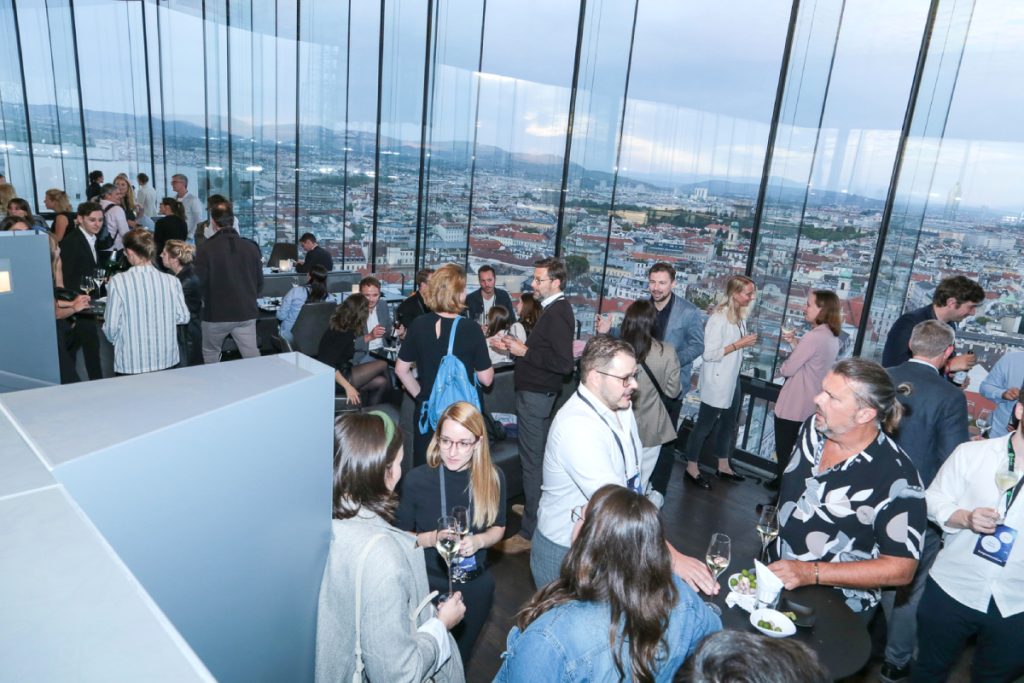 Impressionen vom Networking Event der ProgrammatiCon 2023