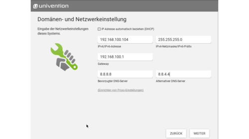 Netzwerkkonfiguration: Im Anschluss konfigurieren Sie die Domänen- und Netzwerkeinstellungen. Bei einem Server wollen Sie in der Regel eine fixe IP-Adresse vergeben. (c) computerwoche.de