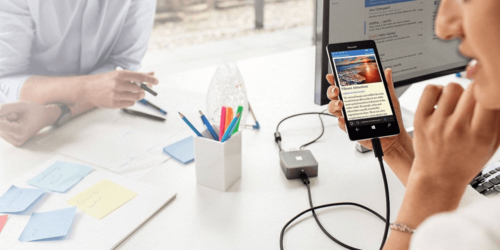 Dank USB C wird das Smartphone zum PC: Microsoft Lumia 950XL + Display Dock (c) Microsoft