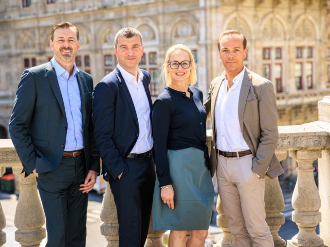 Roland Otto (CRIF), Markus Hölzl (EY Österreich), Ruth Moss (CRIF) und Gerhard Pichler (Business Circle). (c) leadersnet.at – A.Felten