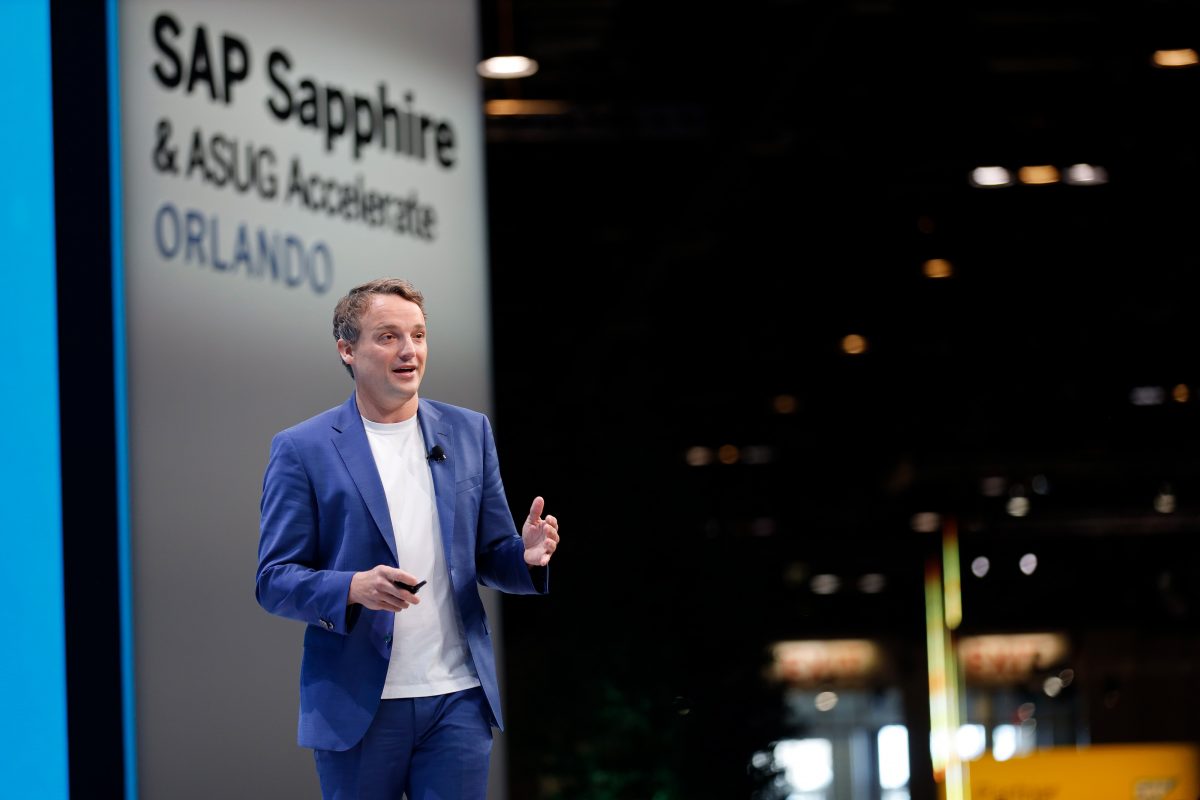 Christian Klein, Vorstandssprecher der SAP SE, eröffnet die Sapphire mit einer kurzweiligen Keynote. (c) SAP