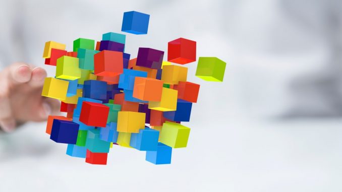 Microservices-Architekturen sind sauber strukturiert, granular skalierbar, ressourcenschonend, leicht erweiterbar und unterstützen die agile Software-Entwicklung in Teams. (c) vege - Fotolia