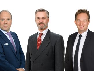 Die Taylor Wessing Partner Philipp Zumbo und Ivo Deskovic (Disputes & Investigations) und Andreas Schütz (IT) beantworten Fragen, die sich betroffenen Unternehmen im Zusammenhang mit dem weltweiten Cyber-Vorfall rund um CrowdStrike stellen. (C) Taylor Wessing