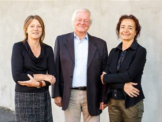 Die Gründer des Tiroler Start Up UriSalt: die Chemikerin Gerda Fuhrmann (links), die Unternehmensberaterin und Chemikerin Pinar Kilickiran und Peter Heinz-Erian, Mitarbeiter der Pädiatrie der Medizinische Universität Innsbruck.