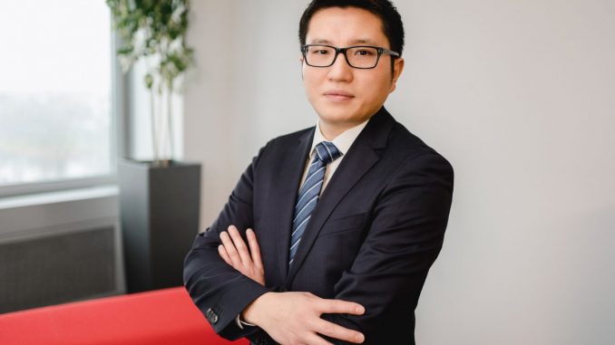 Xiaojun Jiang, General Manager der Huawei Consumer Business Group Austria (c) Huawei